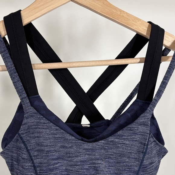 “Run For Gold” Lululemon Tank - Picture 4 of 4